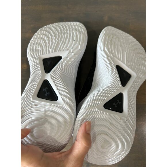 Under Armour Curry Flow 9 Black and white Basketball Shoes Mens 6.5 Womens 8 - Picture 5 of 8
